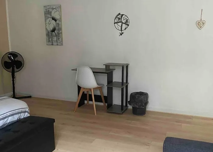 Chez Nath House Sedan